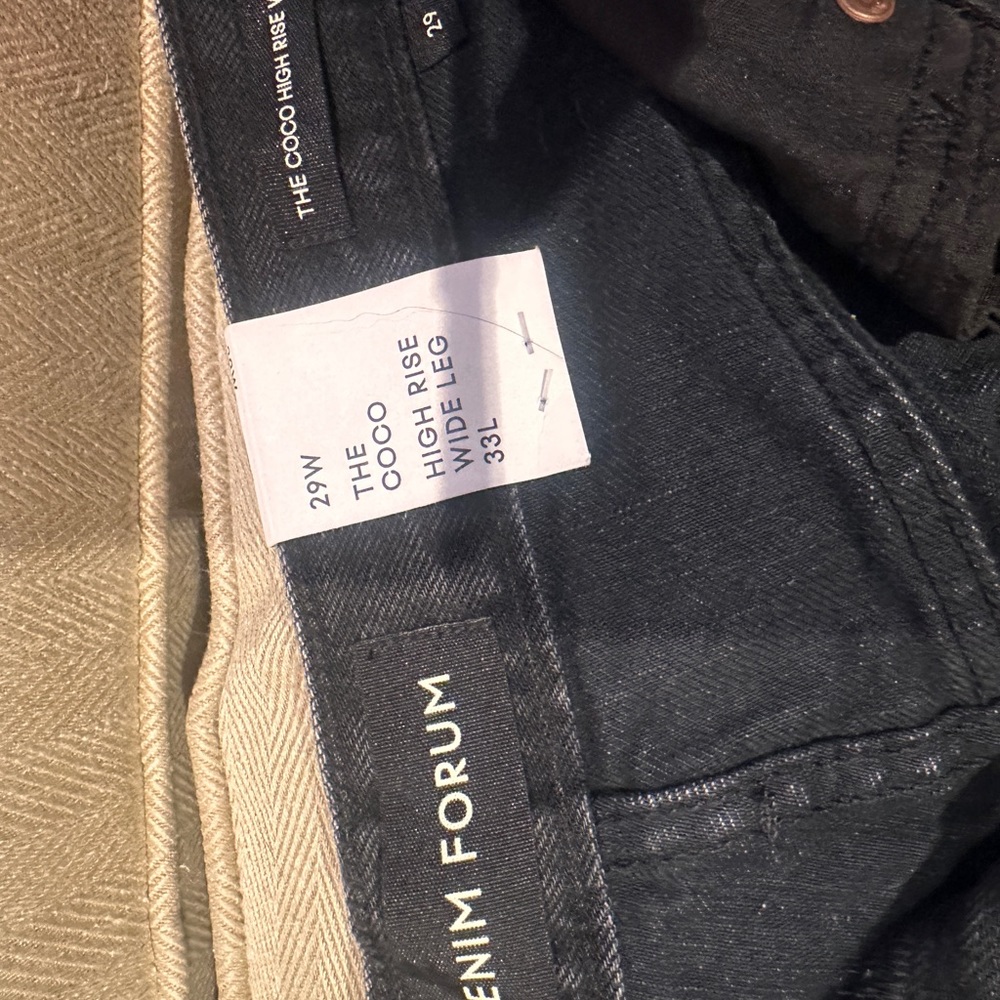 NWT Denim Forum Black High Rise Jeans - Picture 2 of 4